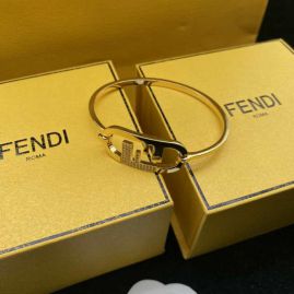 Picture of Fendi Bracelet _SKUFendibracelet10lyr38601